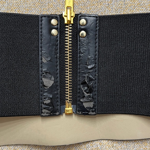 ❤️BCBGMaxAzria Black Belt - Picture 10 of 10